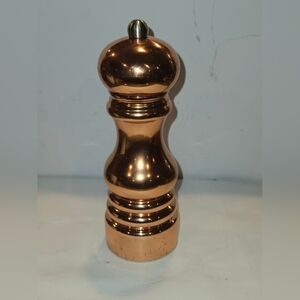 90's Peugeot Copper Pepper Mill Made In France Works Like New. Minor Usage Marks